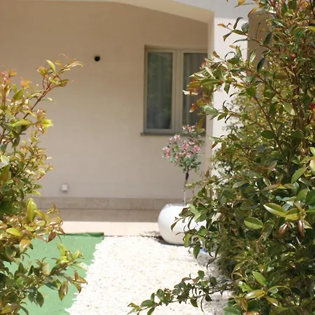 Deluxe Studio * Giarre